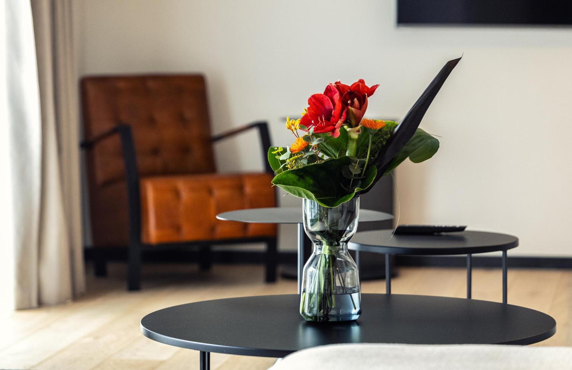 Nomadic Urban Premium Suites クラクフ エクステリア 写真