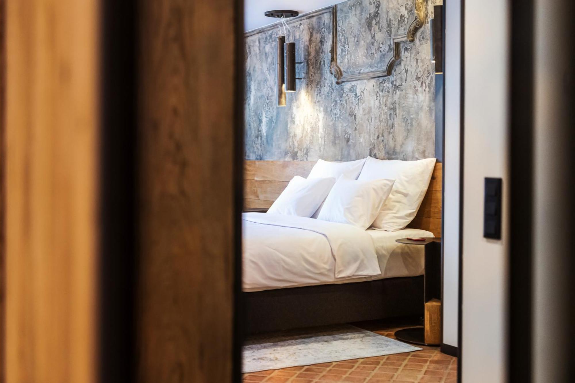 Nomadic Urban Premium Suites クラクフ エクステリア 写真