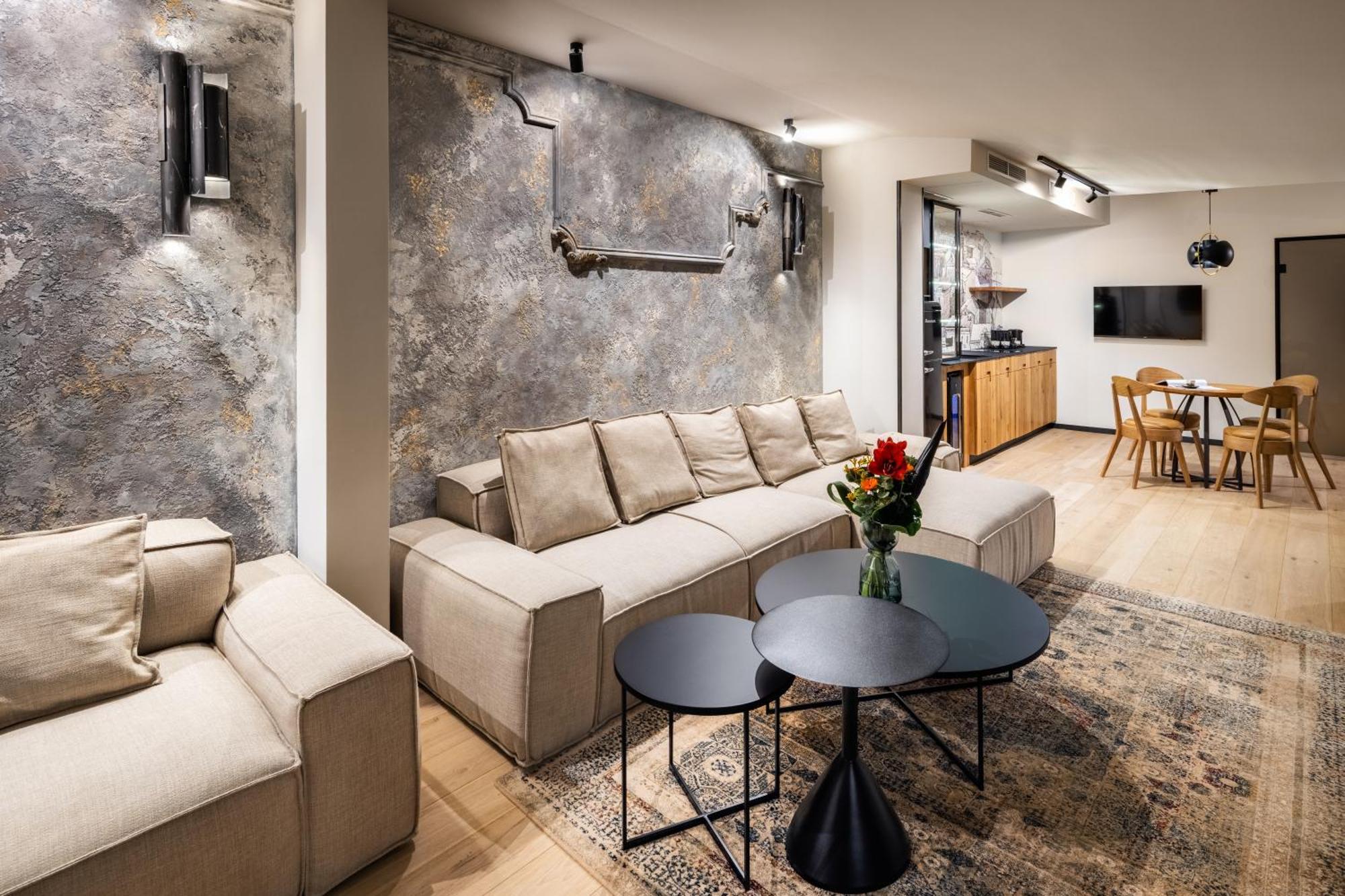 Nomadic Urban Premium Suites クラクフ エクステリア 写真