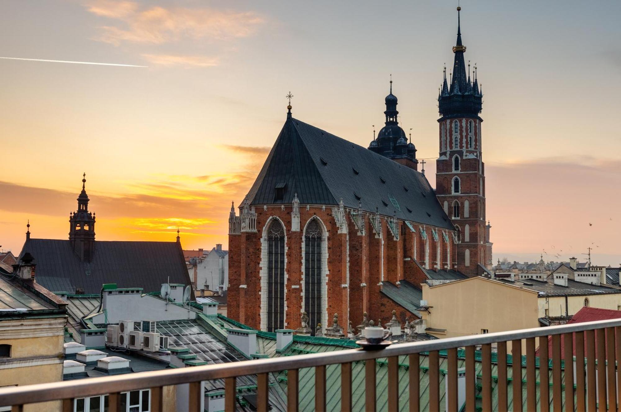 Nomadic Urban Premium Suites クラクフ エクステリア 写真