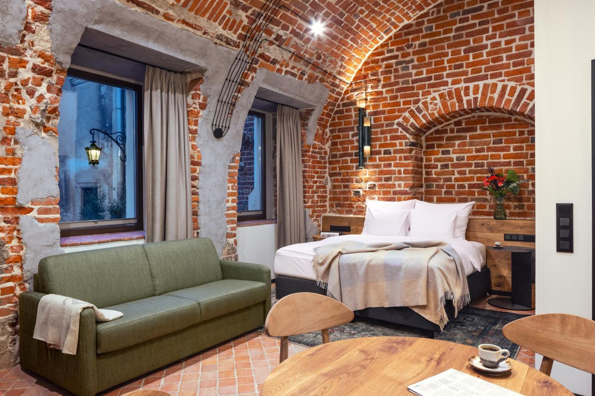 Nomadic Urban Premium Suites クラクフ エクステリア 写真