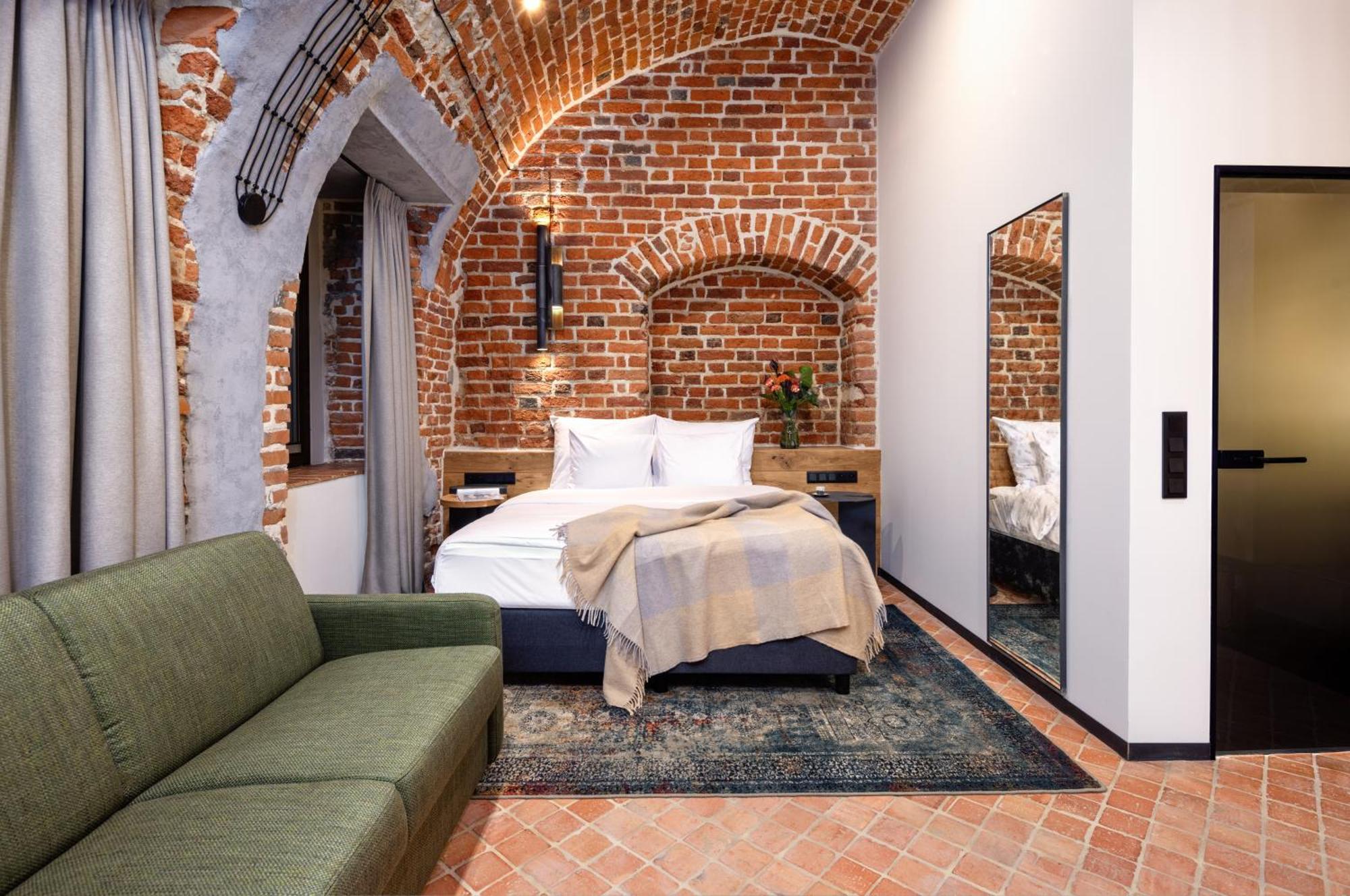 Nomadic Urban Premium Suites クラクフ エクステリア 写真