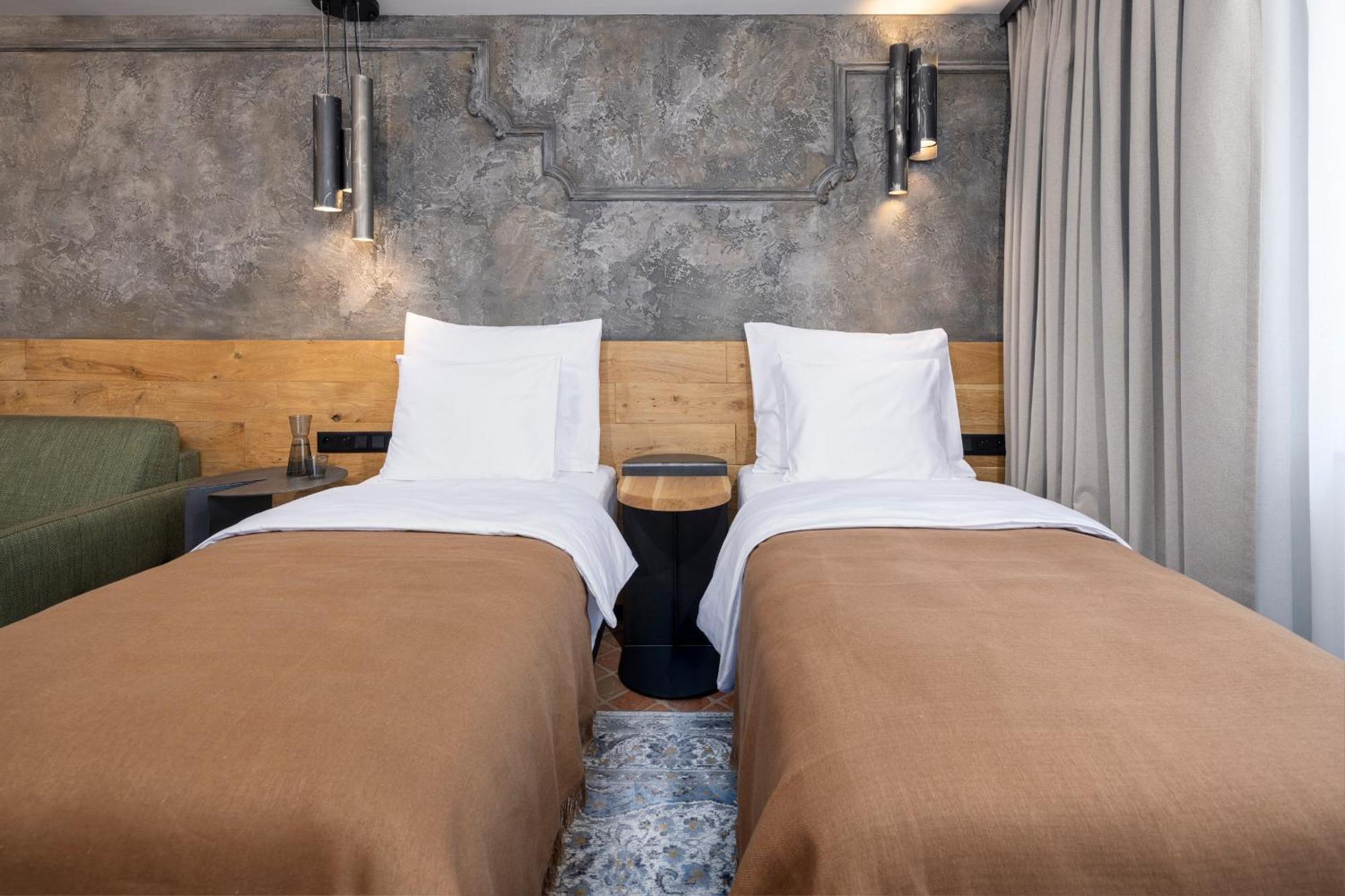 Nomadic Urban Premium Suites クラクフ エクステリア 写真