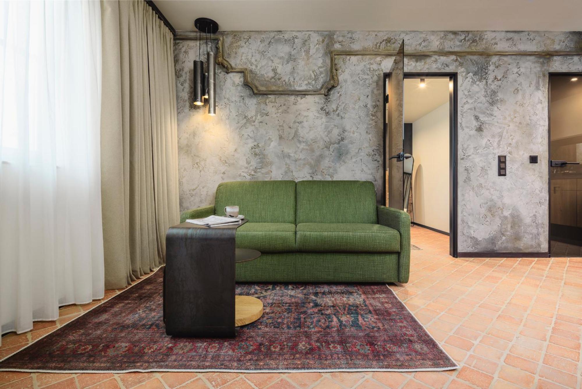 Nomadic Urban Premium Suites クラクフ エクステリア 写真