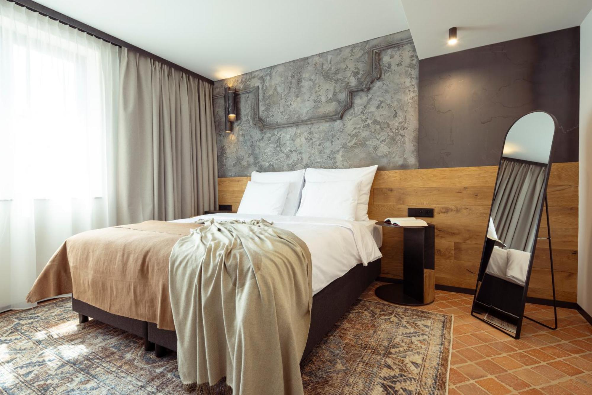 Nomadic Urban Premium Suites クラクフ エクステリア 写真